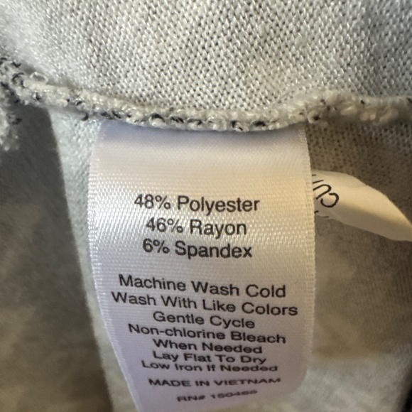 41 Hawthorne Liana faux wrap pullover dress with tie - Picture 5 of 6